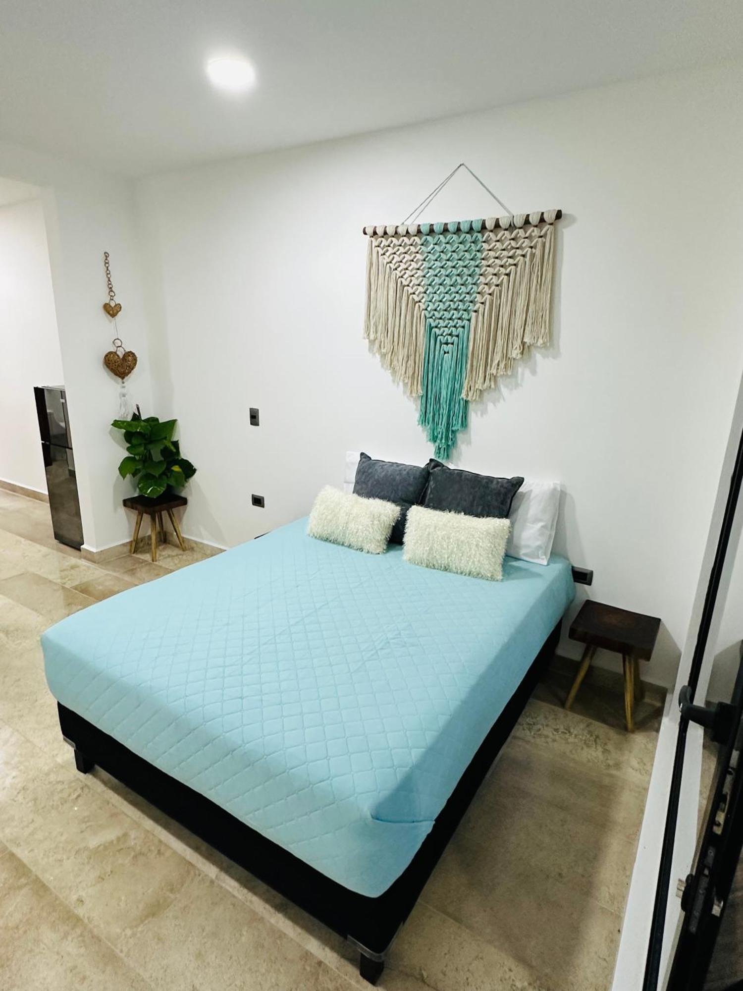 Naia Apartment